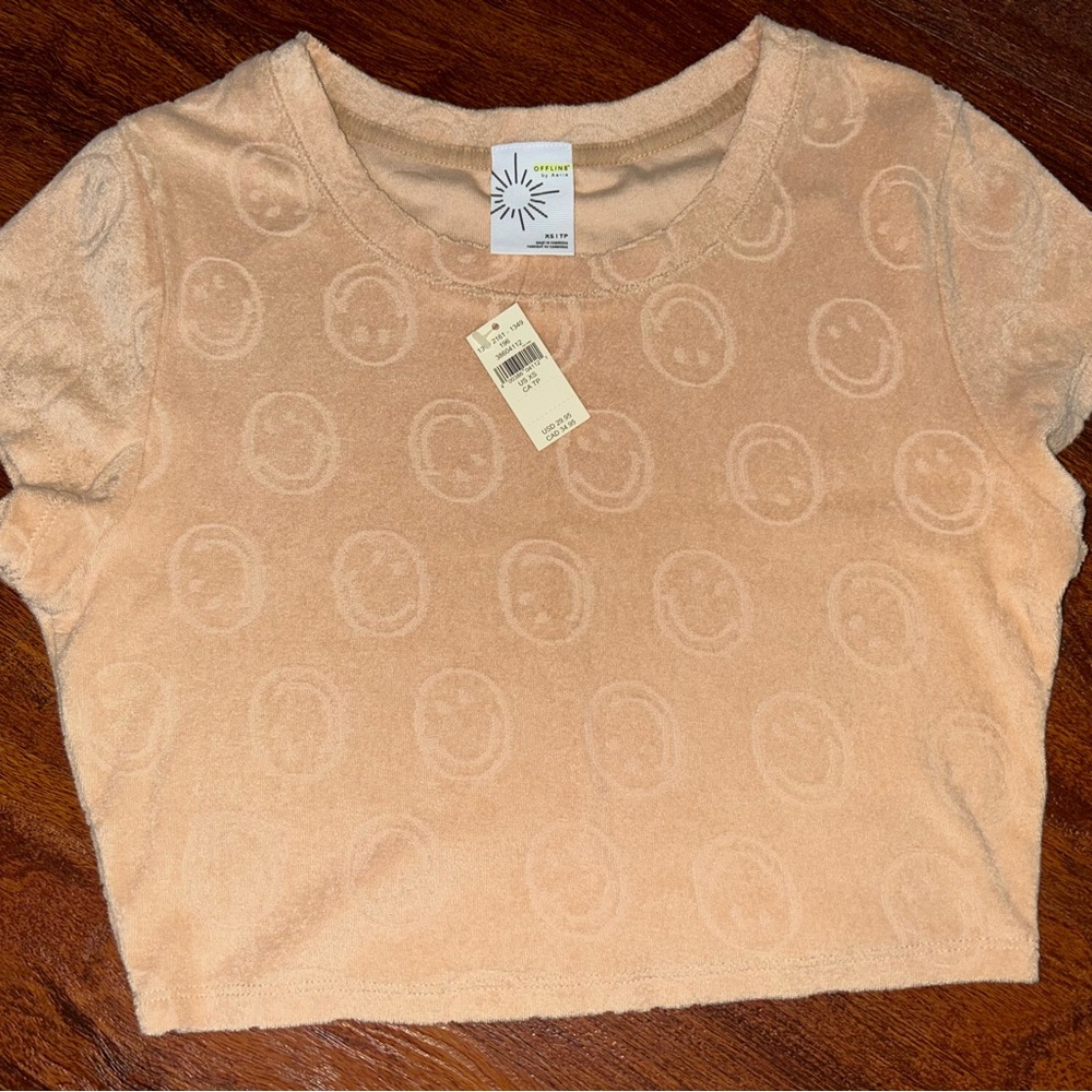 Aerie Tan Graphic Smiley Crop Top